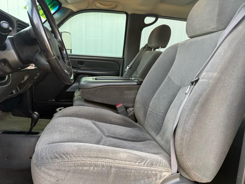 Chevrolet Silverado 2500HD LS Crew Cab 4WD 2006