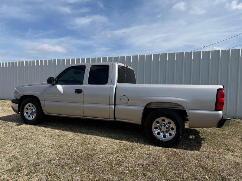 Chevrolet Silverado 1500 Work Truck Ext. Cab Short Bed 2WD 2004