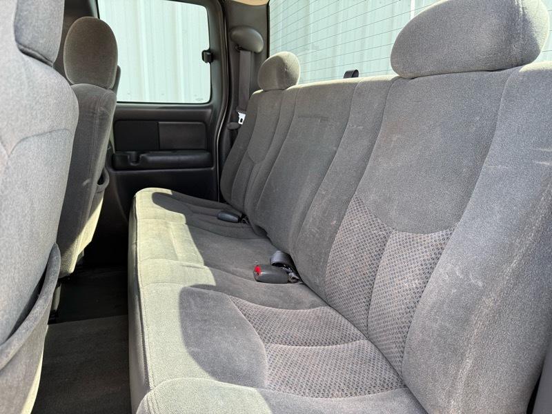 Chevrolet Silverado 1500 Work Truck Ext. Cab Short Bed 2WD 2004