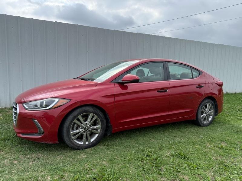Hyundai Elantra Value Edition 6A 2017