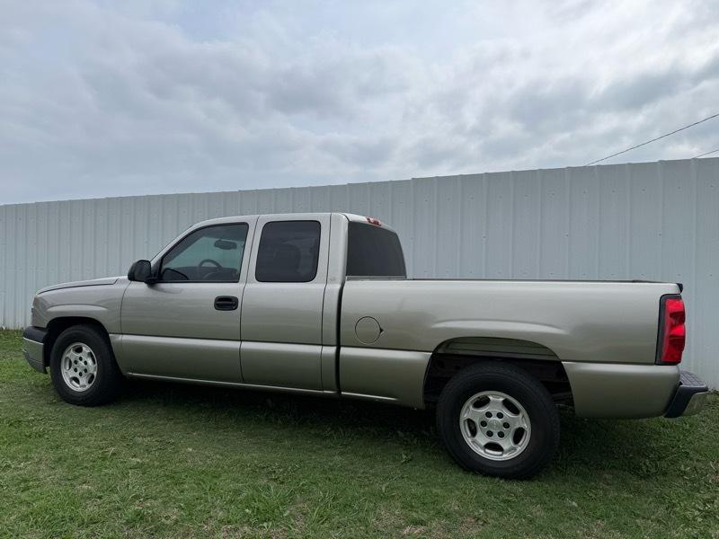 Chevrolet Silverado 1500 Ext. Cab Short Bed 2WD 2003