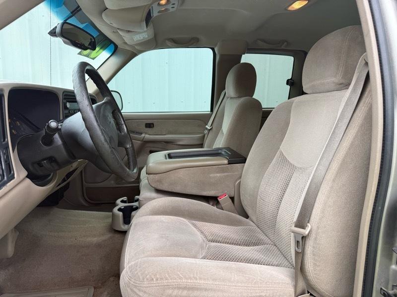 Chevrolet Silverado 1500 Ext. Cab Short Bed 2WD 2003