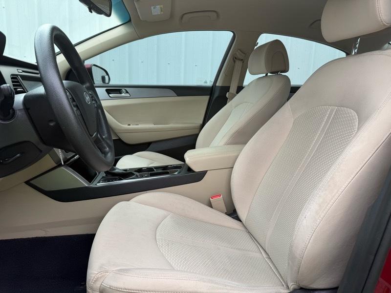 Hyundai Sonata SE 2016