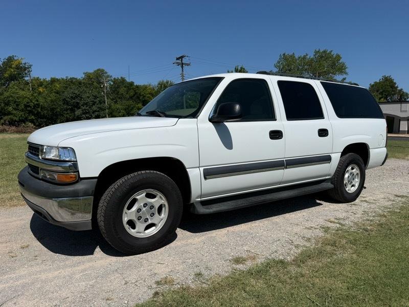 Chevrolet Suburban 1500 2WD 2004