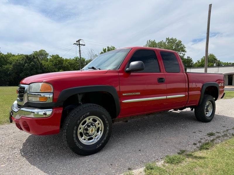 2004 GMC Sierra SLE 4WD Extended Cab SWB's photo