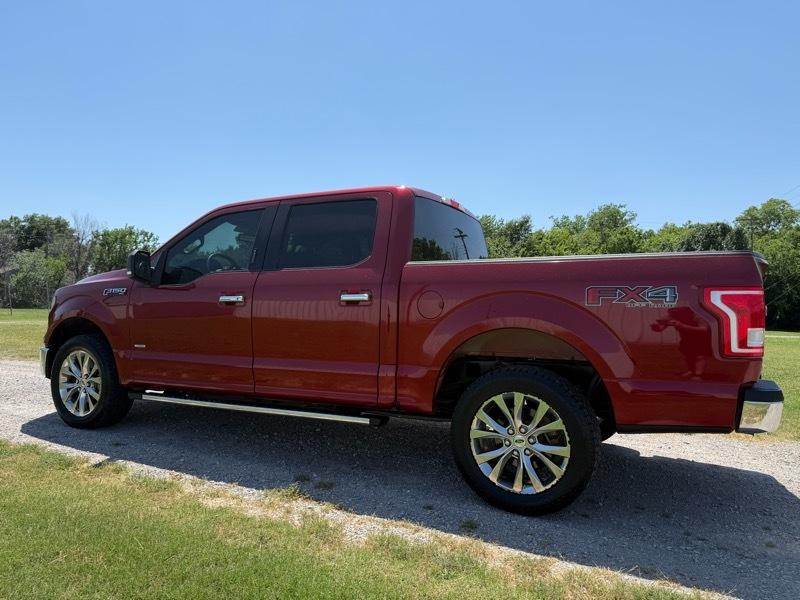 Ford F-150 XLT SuperCrew 5.5-ft. Bed 4WD 2015