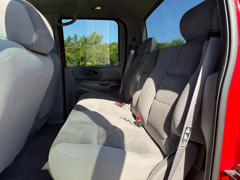 Ford F-150 XLT SuperCrew Short Bed 4WD 2002