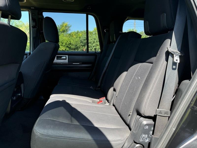 Ford Expedition XLT 4WD 2017