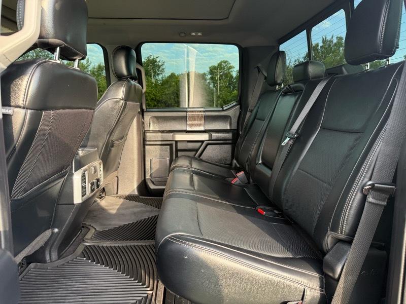 Ford F-250 SD Lariat Crew Cab 4WD 2019