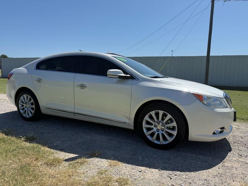 Buick LaCrosse Premium Package 2, w/Leather 2013