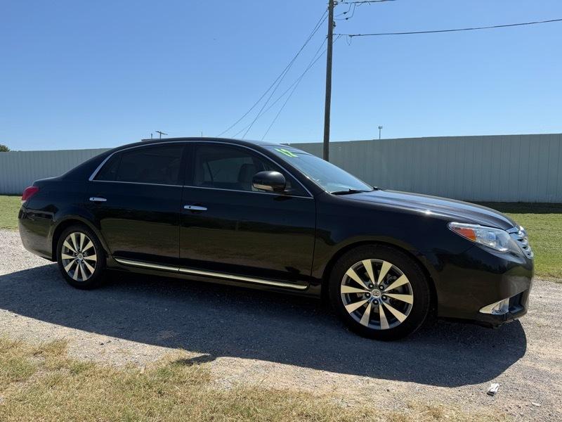 Toyota Avalon 4dr Sedan XLS w/Bucket Seats 2012