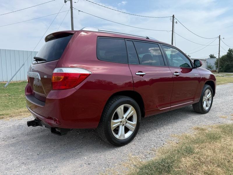 Toyota Highlander Limited 2WD 2009