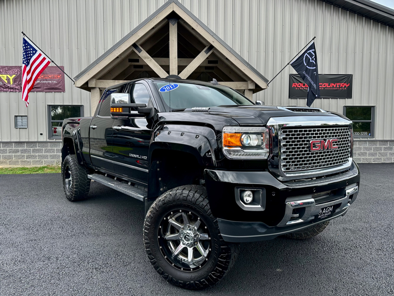 Used 2017 GMC Sierra 2500 Denali Crew Cab 4WD for Sale in Shippensburg