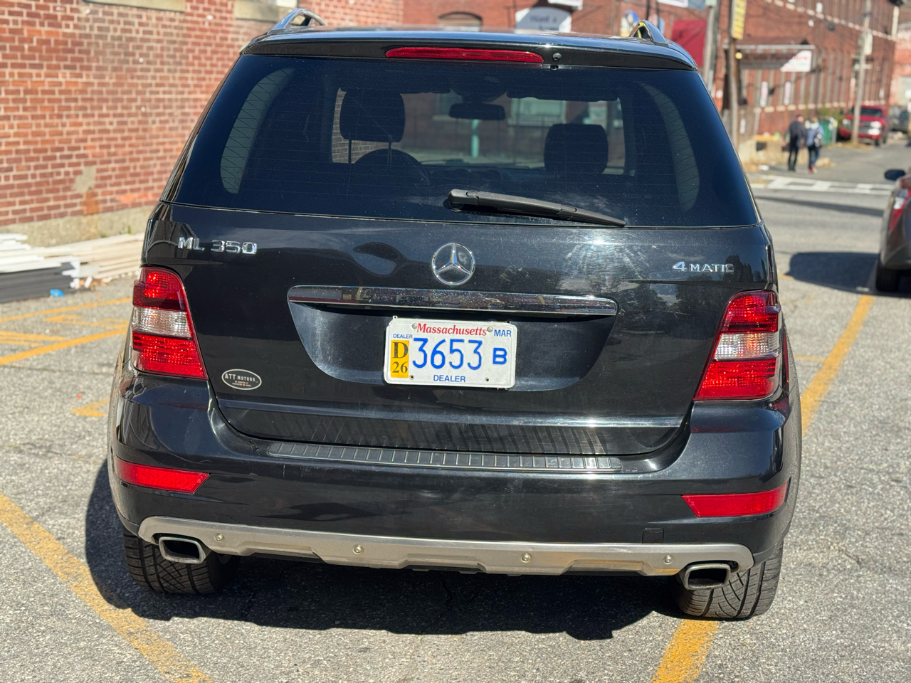 Mercedes-Benz M-Class ML350 4MATIC 2010 Mercedes-Benz M-Class ML350 4MATIC 2010