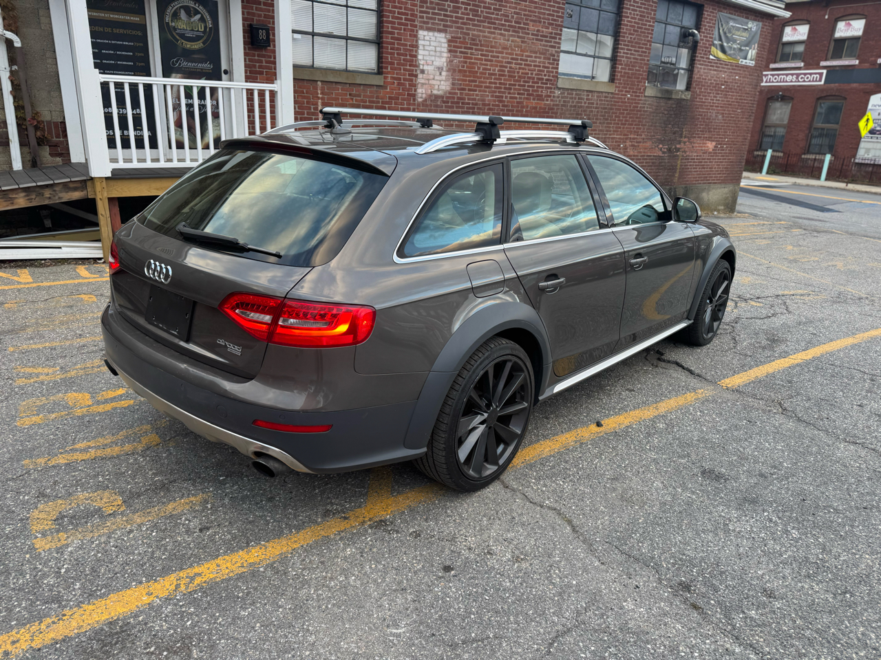 Audi allroad 2.0T Premium quattro Tiptronic 2014 Audi allroad 2.0T Premium quattro Tiptronic 2014