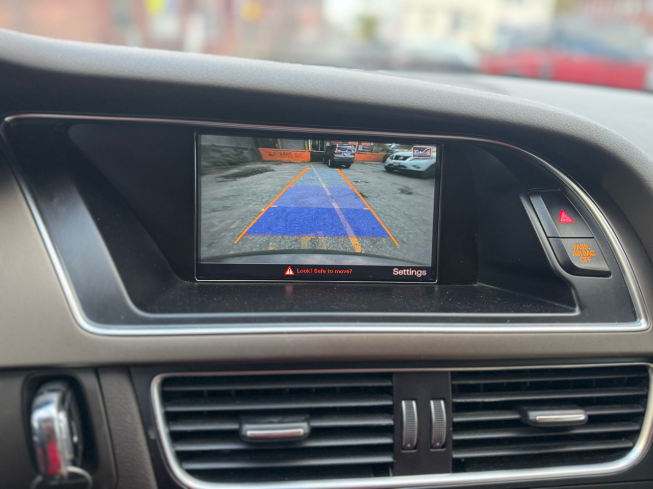 Audi allroad 2.0T Premium quattro Tiptronic 2014 Audi allroad 2.0T Premium quattro Tiptronic 2014