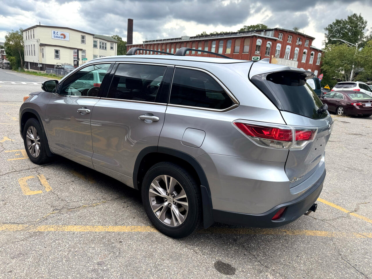 Toyota Highlander XLE AWD V6 2014 Toyota Highlander XLE AWD V6 2014