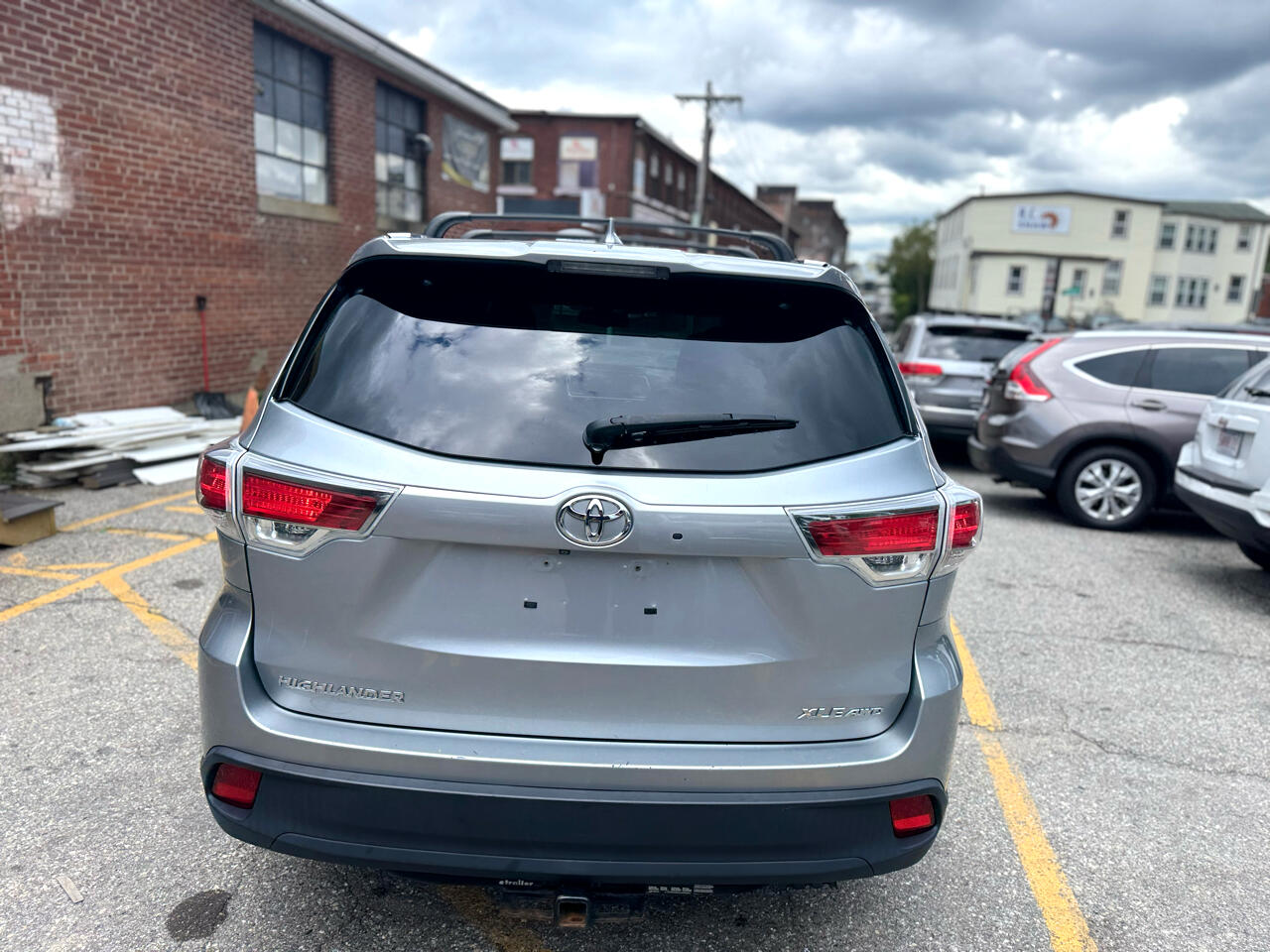 Toyota Highlander XLE AWD V6 2014 Toyota Highlander XLE AWD V6 2014