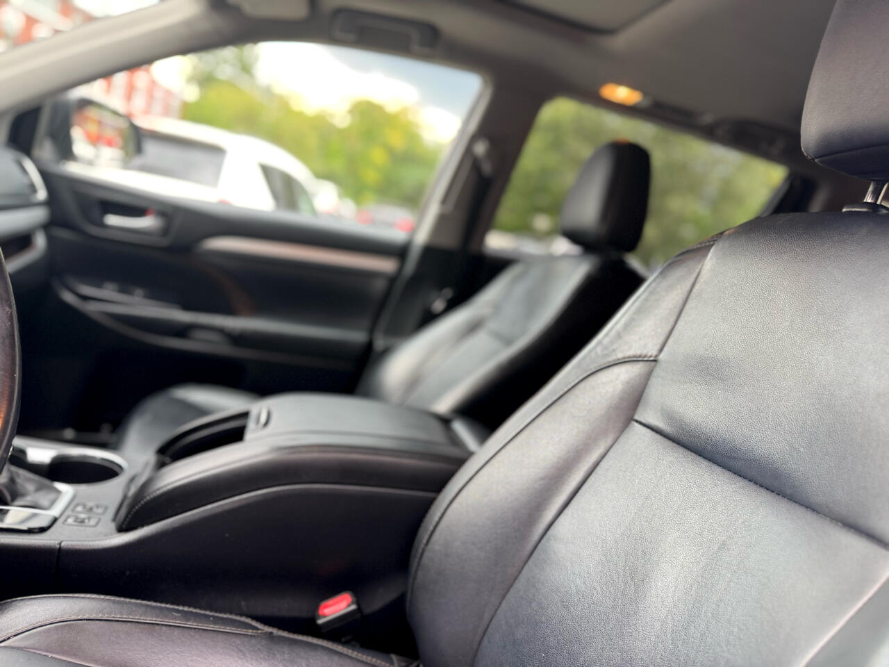 Toyota Highlander XLE AWD V6 2014 Toyota Highlander XLE AWD V6 2014