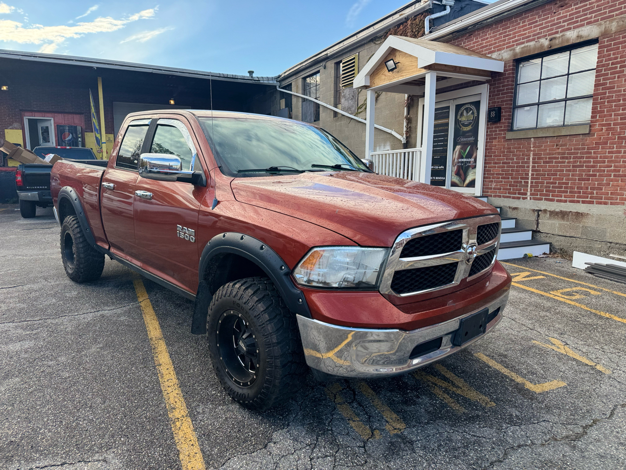 RAM 1500 SLT Quad Cab 4WD 2013 RAM 1500 SLT Quad Cab 4WD 2013