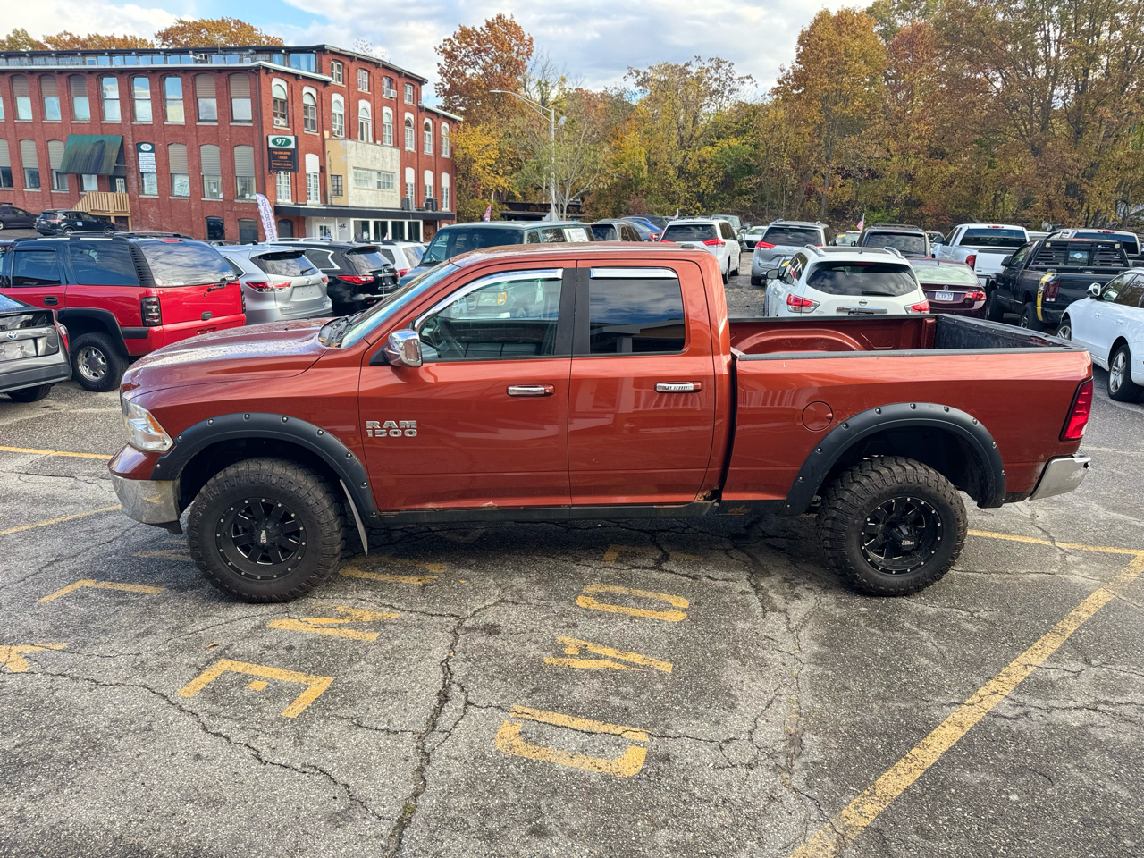 RAM 1500 SLT Quad Cab 4WD 2013 RAM 1500 SLT Quad Cab 4WD 2013
