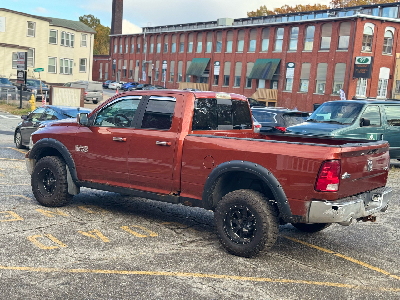 RAM 1500 SLT Quad Cab 4WD 2013 RAM 1500 SLT Quad Cab 4WD 2013