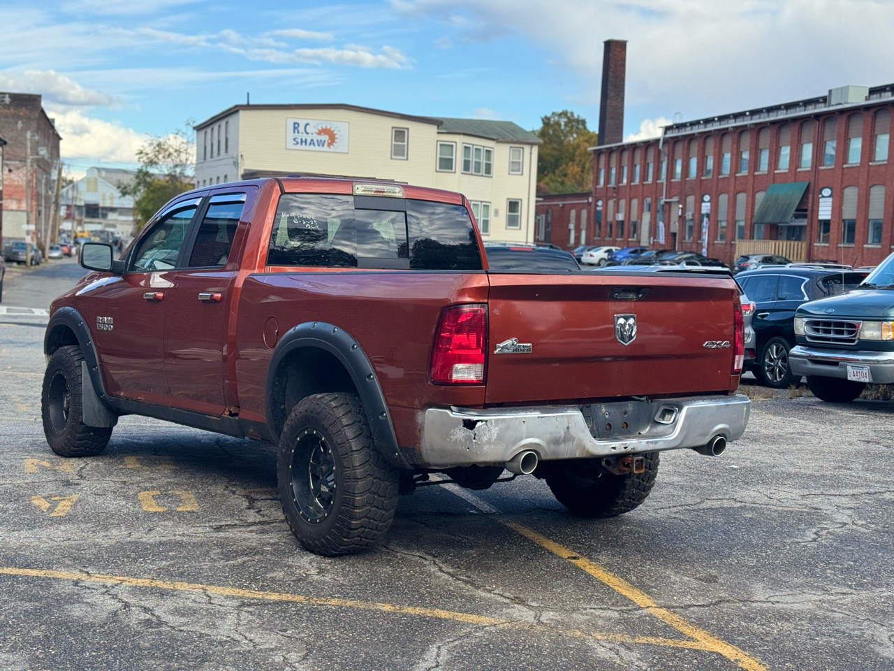 RAM 1500 SLT Quad Cab 4WD 2013 RAM 1500 SLT Quad Cab 4WD 2013