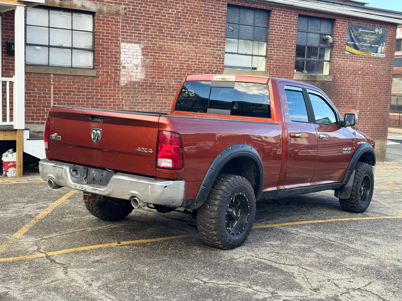RAM 1500 SLT Quad Cab 4WD 2013 RAM 1500 SLT Quad Cab 4WD 2013