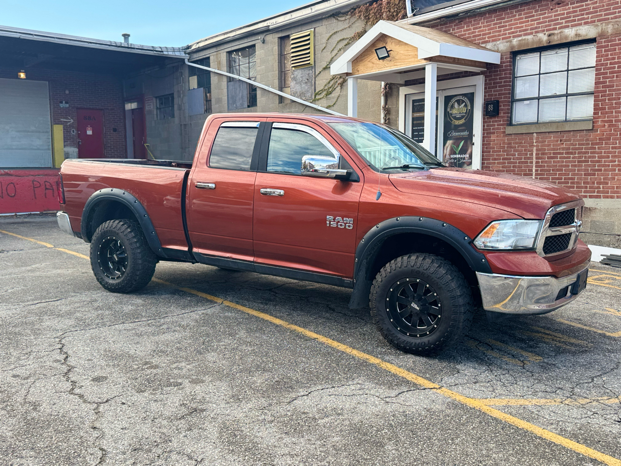RAM 1500 SLT Quad Cab 4WD 2013 RAM 1500 SLT Quad Cab 4WD 2013