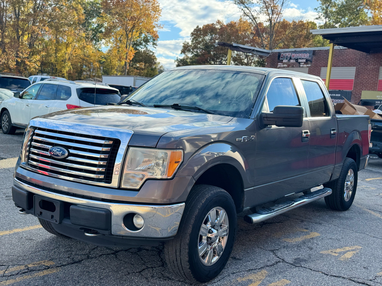Ford F-150 2WD SuperCrew 139" XLT 2011 Ford F-150 2WD SuperCrew 139" XLT 2011