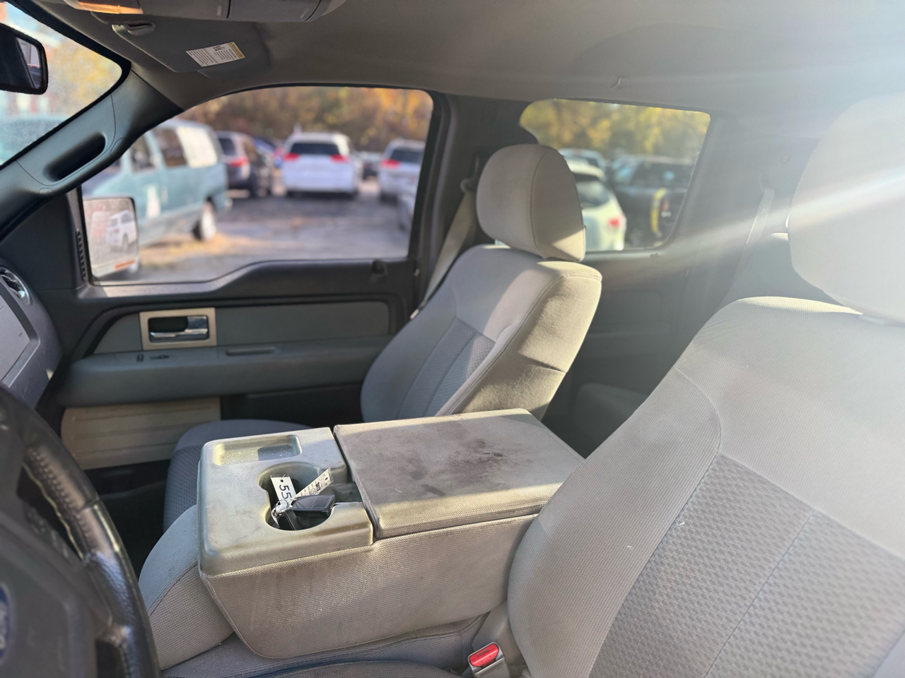 Ford F-150 2WD SuperCrew 139" XLT 2011 Ford F-150 2WD SuperCrew 139" XLT 2011