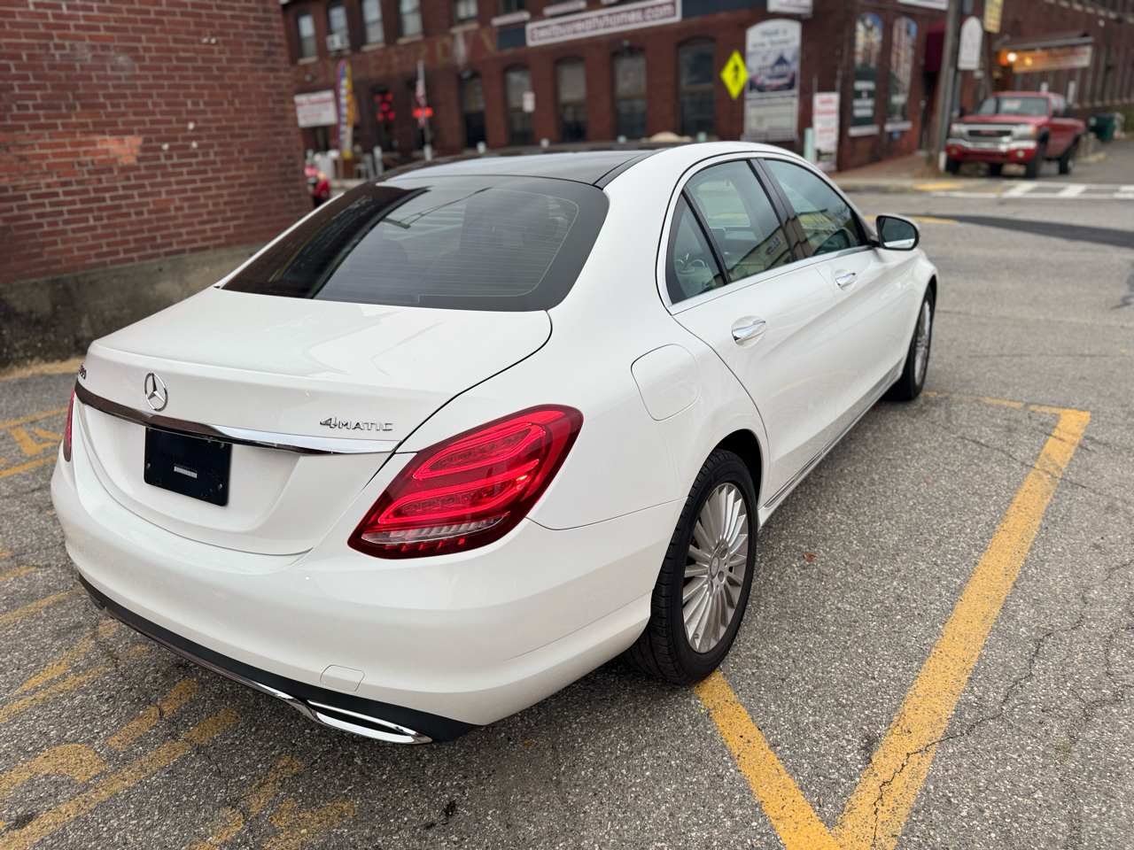 Mercedes-Benz C-Class C300 4MATIC Sedan 2016 Mercedes-Benz C-Class C300 4MATIC Sedan 2016