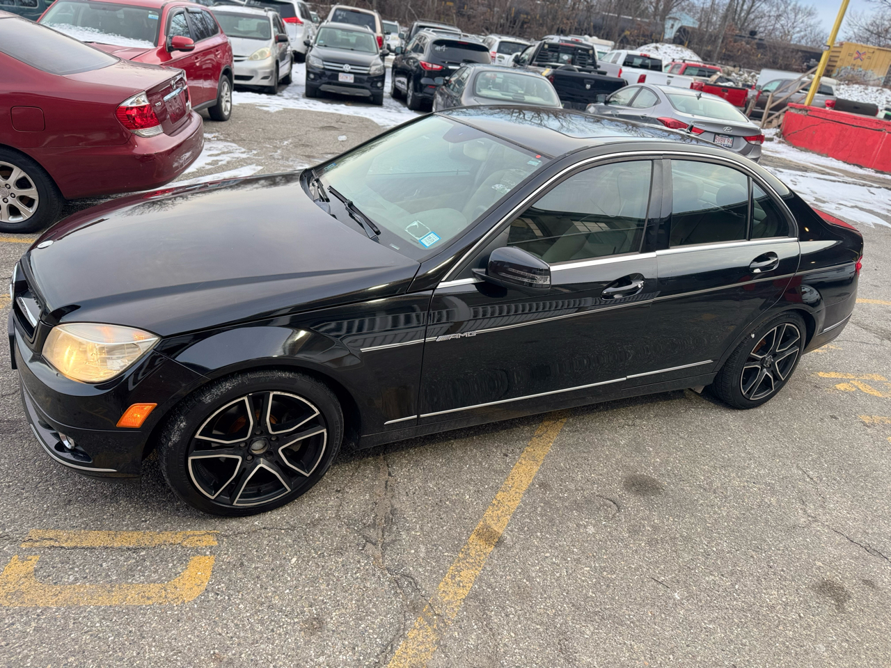 Mercedes-Benz C-Class C300 4MATIC Luxury Sedan 2011