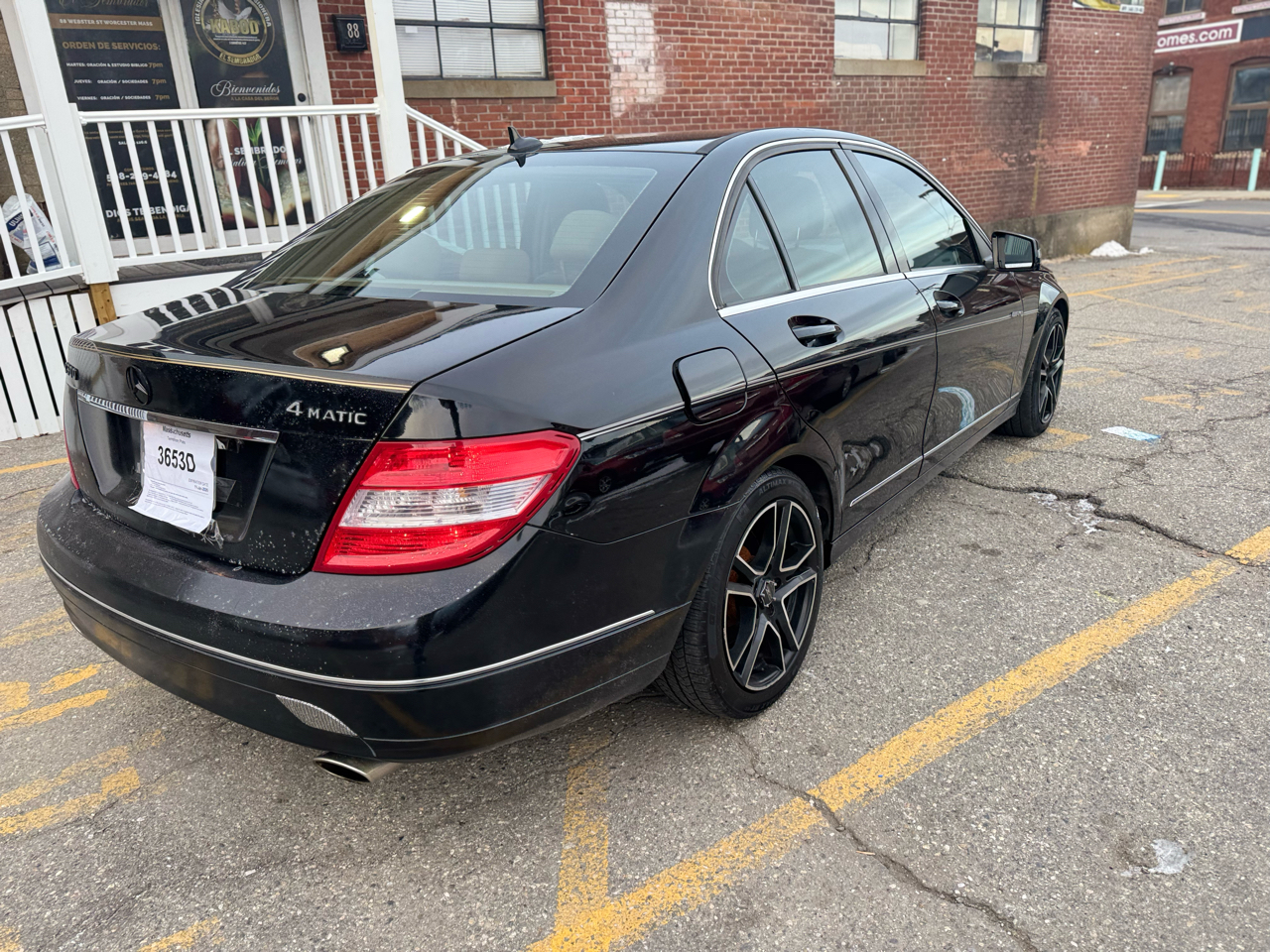 Mercedes-Benz C-Class C300 4MATIC Luxury Sedan 2011