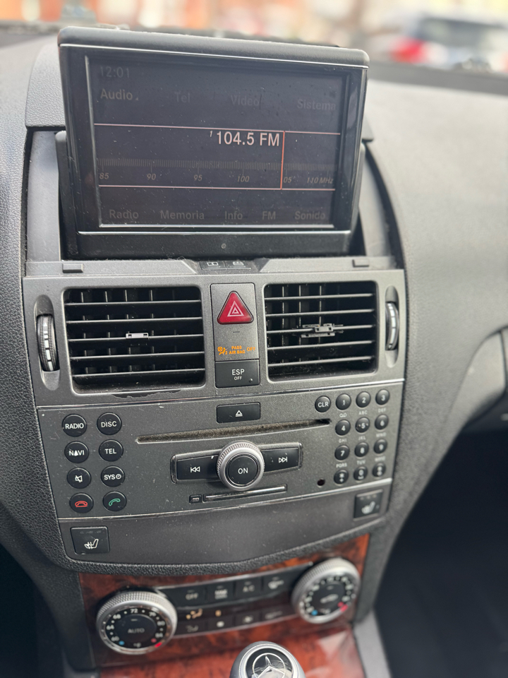 Mercedes-Benz C-Class C300 4MATIC Sport Sedan 2010