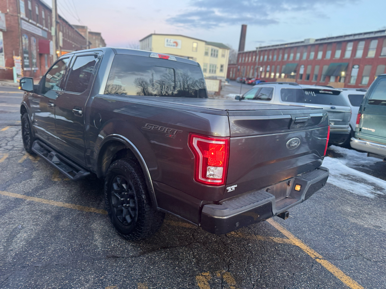 Ford F-150 SuperCrew 4WD 2016