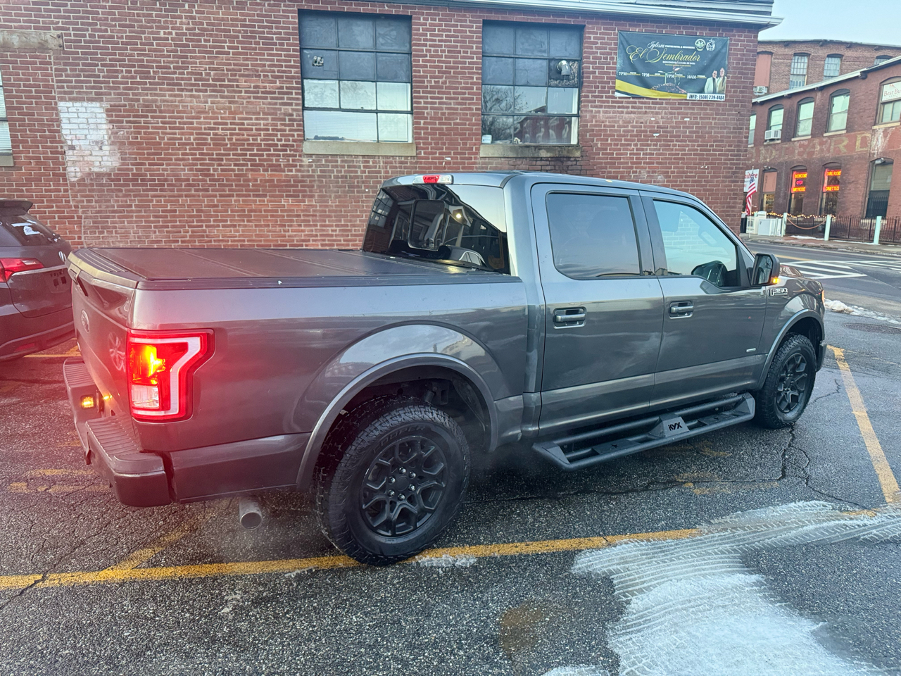 Ford F-150 SuperCrew 4WD 2016