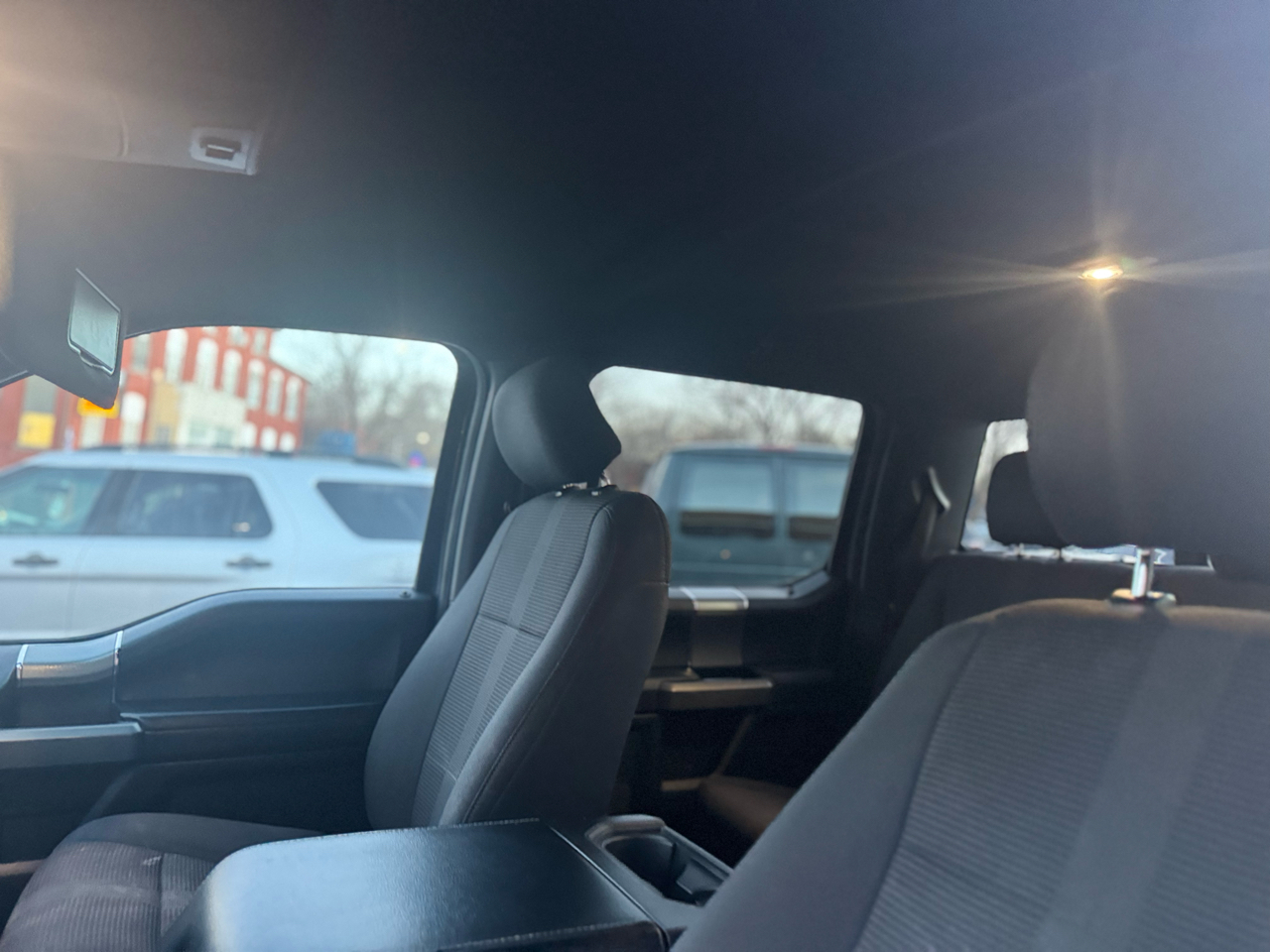 Ford F-150 SuperCrew 4WD 2016