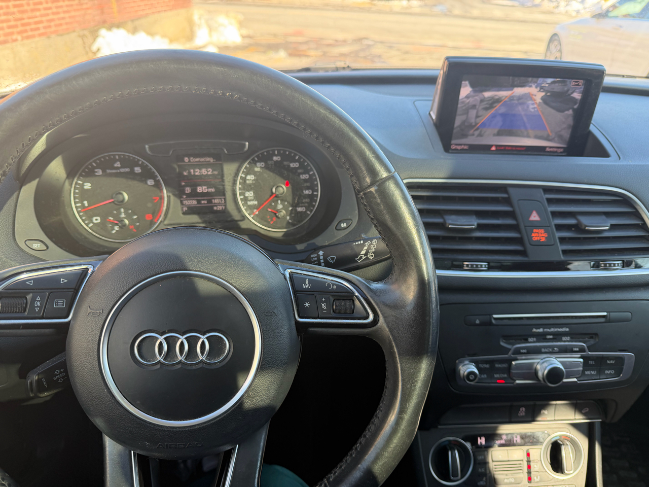 Audi Q3 2.0T quattro Premium Plus 2016