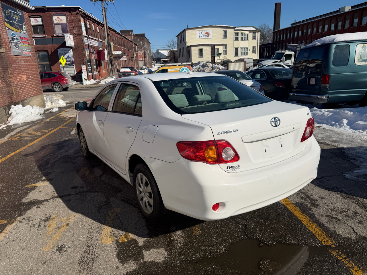 Toyota Corolla 4dr Sdn Auto LE (Natl) 2009