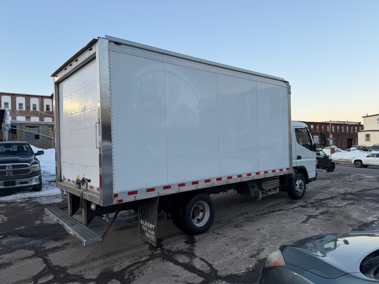 Mitsubishi Fuso FE  2015