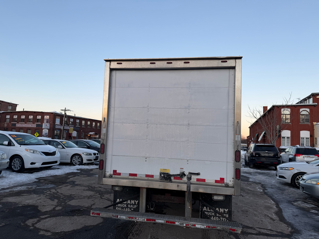 Mitsubishi Fuso FE  2015