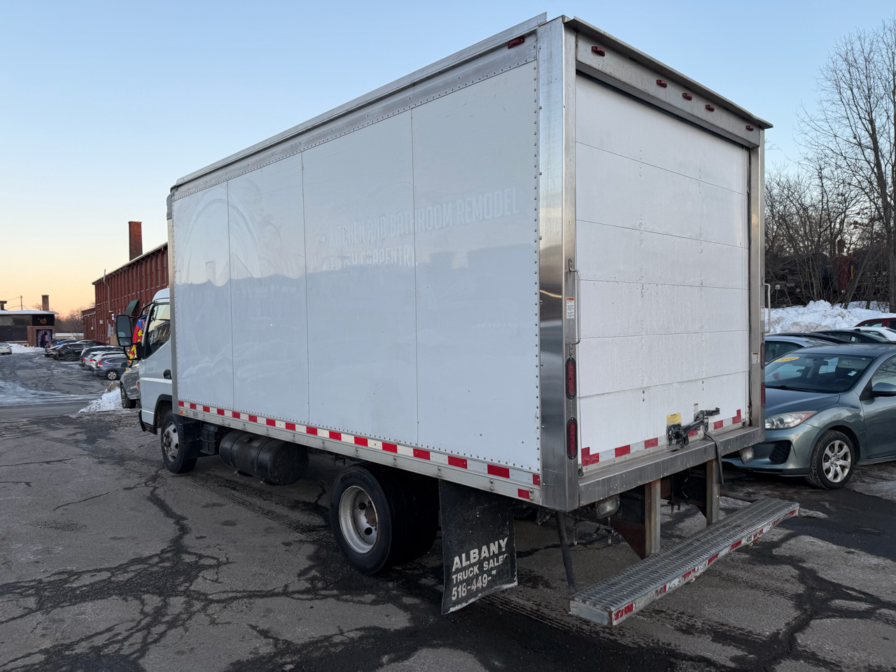 Mitsubishi Fuso FE  2015