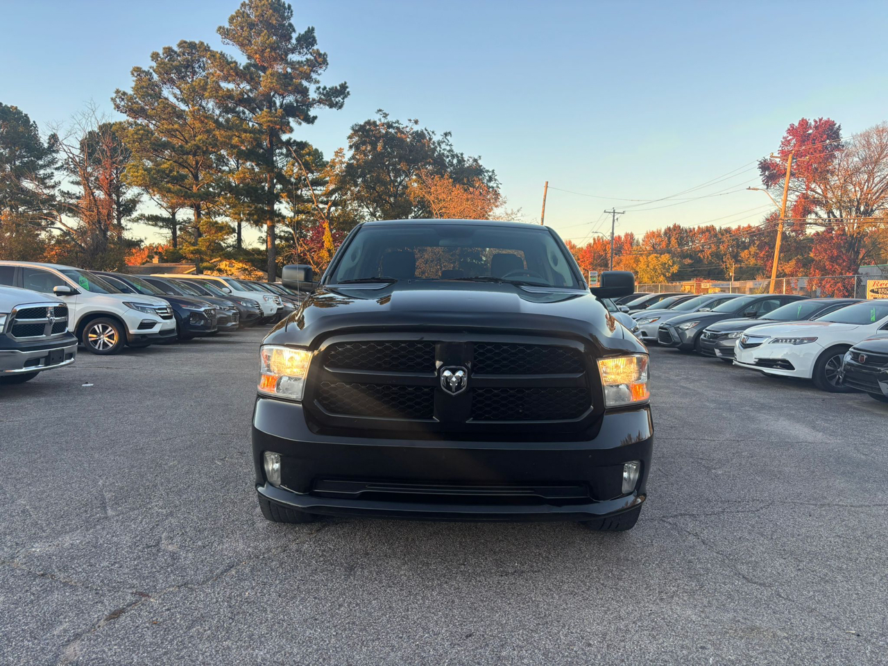 2018 RAM 1500 2WD Crew Cab 140.5" SLT