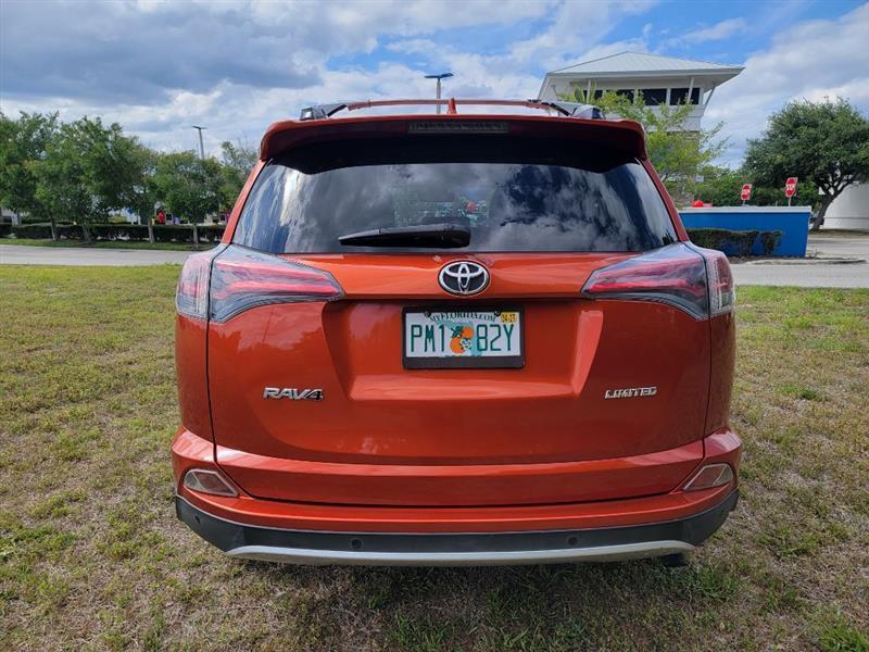 Toyota RAV4 Limited FWD 2016