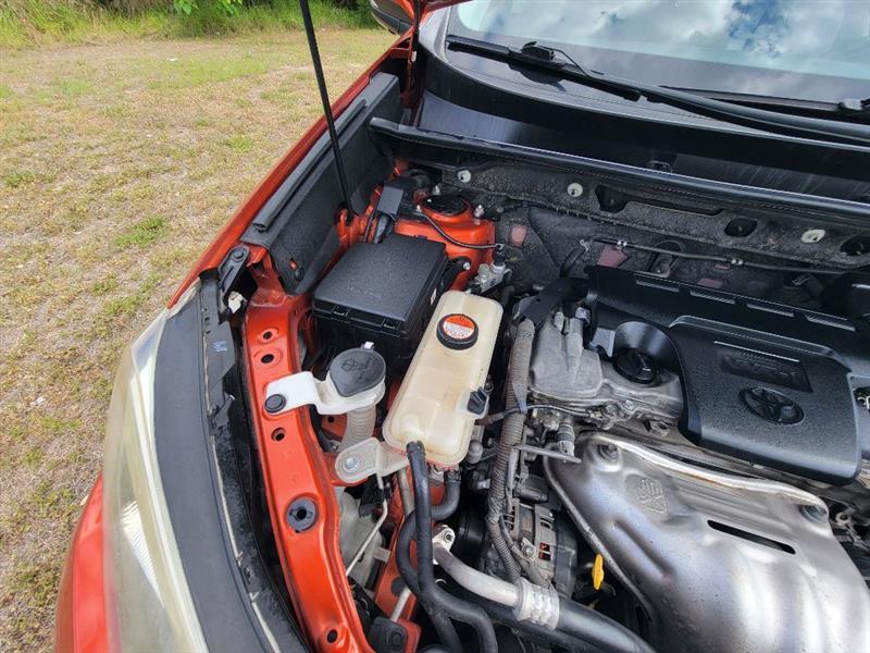 Toyota RAV4 Limited FWD 2016