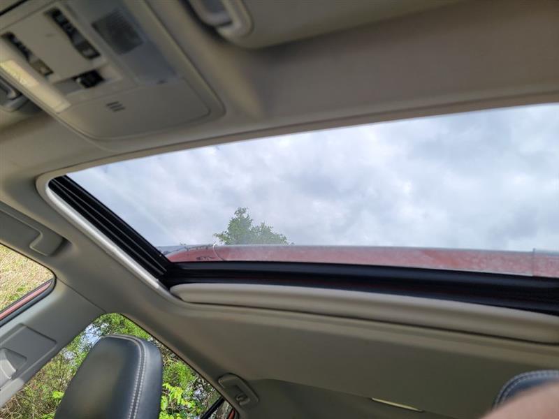 Toyota RAV4 Limited FWD 2016