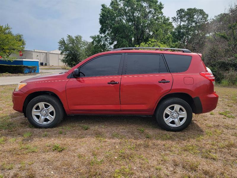 Toyota RAV4 Base I4 2WD 2009