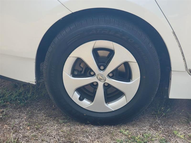 Toyota Prius Four 2015