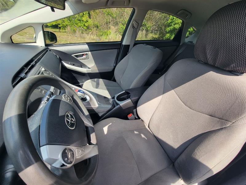 Toyota Prius Four 2015